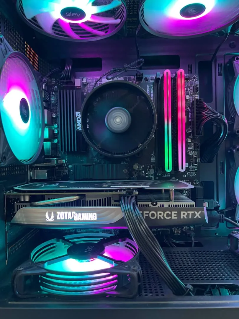 Custom gaming PC build 3