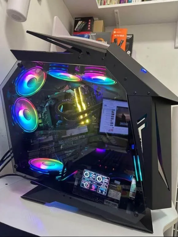 Custom gaming PC build 7